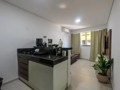 A cozinha ou kitchenette de Flat 4 Pessoas 500m Praia Meireles Compact