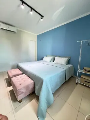 Uma cama ou camas num quarto em Dom house