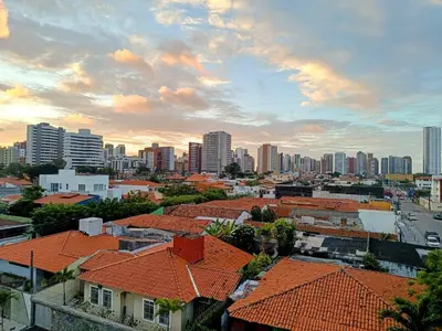 Uma vista geral de Fortaleza ou a vista da cidade a partir do apartamento