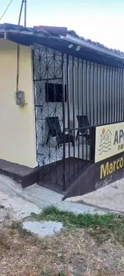 O edifício onde o quarto em acomodação particular está situado