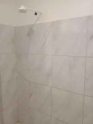 Uma casa de banho em Hotel Dolphin Fortaleza