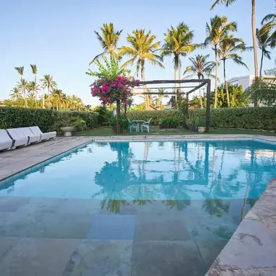 Casa com Piscina