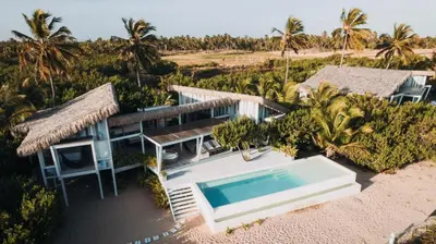 A piscina em ou perto de Vila Moitas Casa SURI
