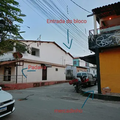 A vizinhança circundante ou próxima do apartamento