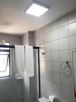 Uma casa de banho em Flat via venetto