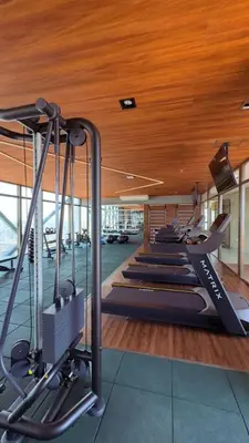 O centro de fitness e/ou as comodidades de fitness de Hospede-se com charme e praticidade no Meireles