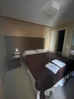 Uma cama ou camas num quarto em Luxury apartment on the seafront with incredible views!!!