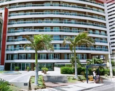 O edifício onde o apartamento está situado