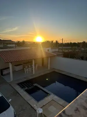O nascer ou o pôr do sol visto a partir da casa de férias