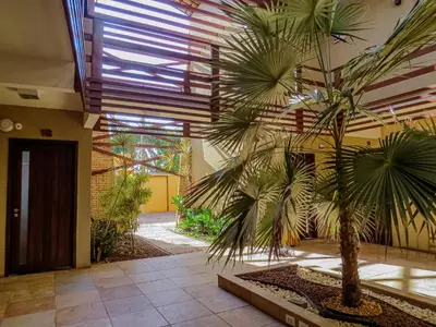 Um jardim no exterior de Oasis by Vila Coqueiros Cumbuco