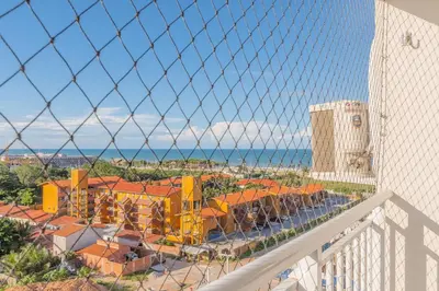 Uma vista do mar geral ou uma vista do mar a partir do apartamento
