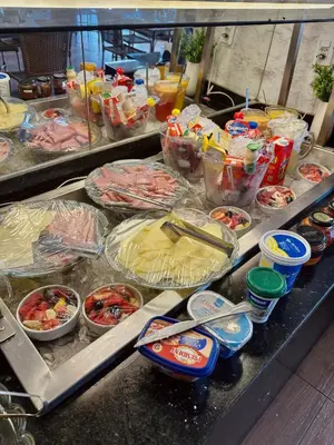 Refeições no hotel ou nas proximidades