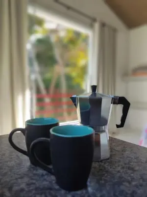 Comodidades para chá e café em Chalé Bella Vista
