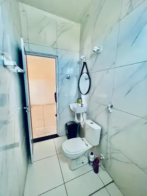 Uma casa de banho em Almar Caetanos