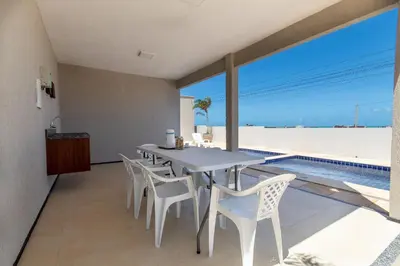 Uma varanda ou terraço em Beach Townhouses 4 - Duplex em Porto das Dunas by Carpediem