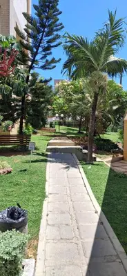 Um jardim no exterior de Vista Mar Praia de Iracema - Rua dos Ararius, 55 apto 1704 A praia de Iracema