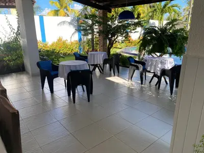 Um pátio ou outra área exterior em Blue Sapphire guest house