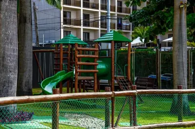 A área de jogos para crianças em Beira Mar Fortaleza Landscape premium