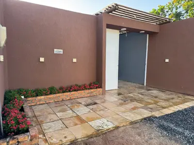 O edifício onde a casa de férias está situado