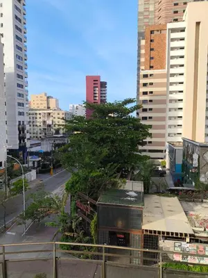 O edifício onde o apartamento está situado
