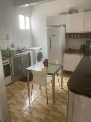 A cozinha ou kitchenette de 3-bedroom apartment, one of them an en-suite, in Passaré
