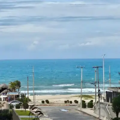 Apartamento na Praia do Futuro a 150m da Praia Mobiliado
