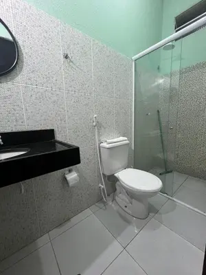 Uma casa de banho em Casa La France