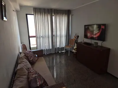Uma televisão e/ou sistema de entretenimento em Ed Dragao do Mar, 2204 Iracema