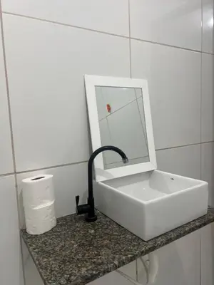 Uma casa de banho em Apartamento da Kenia