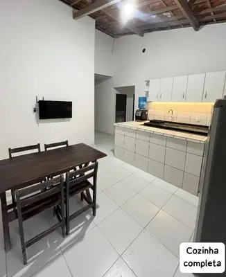 A cozinha ou kitchenette de Casa Fundo de Quintal