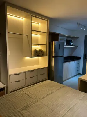 A cozinha ou kitchenette de Beach Class Fortaleza By Studio Brook