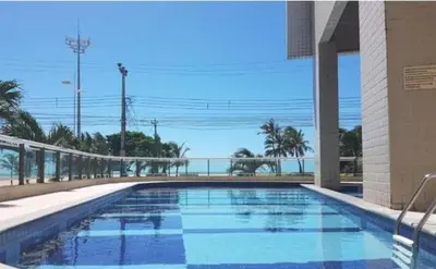 A piscina em ou perto de Terraço Atlântico Vista Mar 2 quartos 2 banheiros