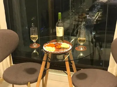 Bebidas em Studio Safira no Meireles próximo à Praia de Iracema