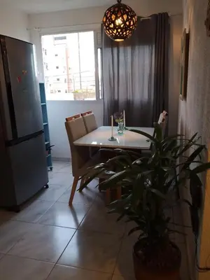 A planta de Apartamento completo com 2Q pé na areia na Praia do Futuro