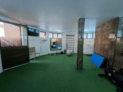 Uma televisão e/ou sistema de entretenimento em Parque das Ilhas • Resort Perto do Beach Park
