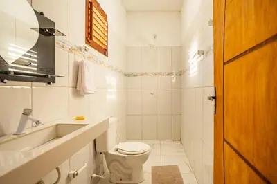 Uma casa de banho em Perfect Day Home