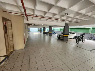 A planta de Apartamento completo no Meireles, a poucos minutos de distancia da praia