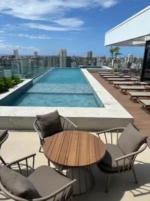 A piscina em ou perto de Apto moderno prox à Beira Mar de Fortaleza