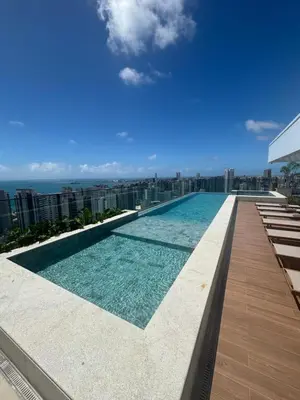 A piscina em ou perto de Apto moderno prox à Beira Mar de Fortaleza