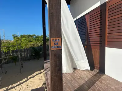 O edifício onde o apartamento está situado