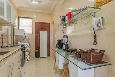 A cozinha ou kitchenette de Aquidabã #803 - Apartamento vista mar by Carpediem