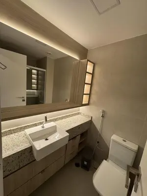 Uma casa de banho em Apartamento studio novo completo - Beach Class Meireles
