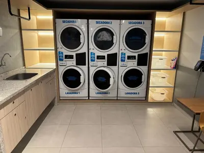 A planta de Studio 500m da Praia - Piscina com Vista Incrível