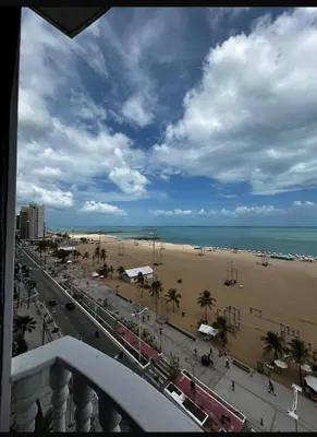 Uma vista do mar geral ou uma vista do mar a partir do apartamento