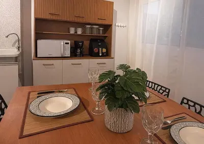 A cozinha ou kitchenette de Apartamento Pé na Areia Praia do Futuro Fortaleza