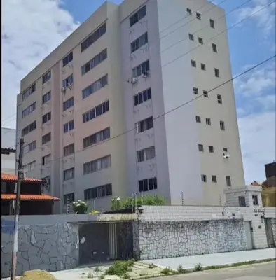 O edifício onde o apartamento está situado