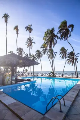 A piscina em ou perto de GoEcoParadise AP102 Flat Praia com piscina na beira do mar