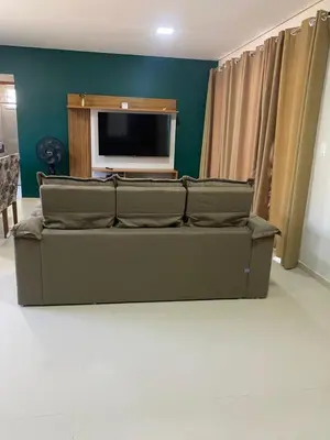 Uma televisão e/ou sistema de entretenimento em Casa Azul em Flecheiras
