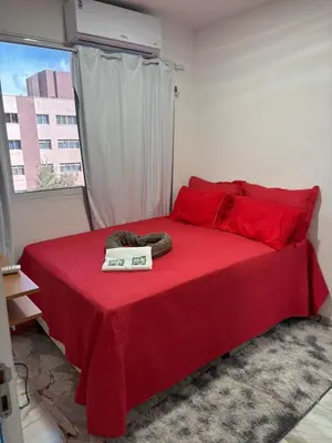 Uma cama ou camas num quarto em Vista Mar e Pé na Areia,Apartamento novo na Praia do Futuro bem próximo do Crocobeach
