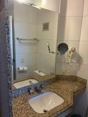 Uma casa de banho em Apart-Hotel Vista Mar - Golden Fortaleza